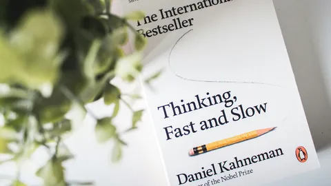 Two Ways of Knowing — And Why the Faster One Deceives You